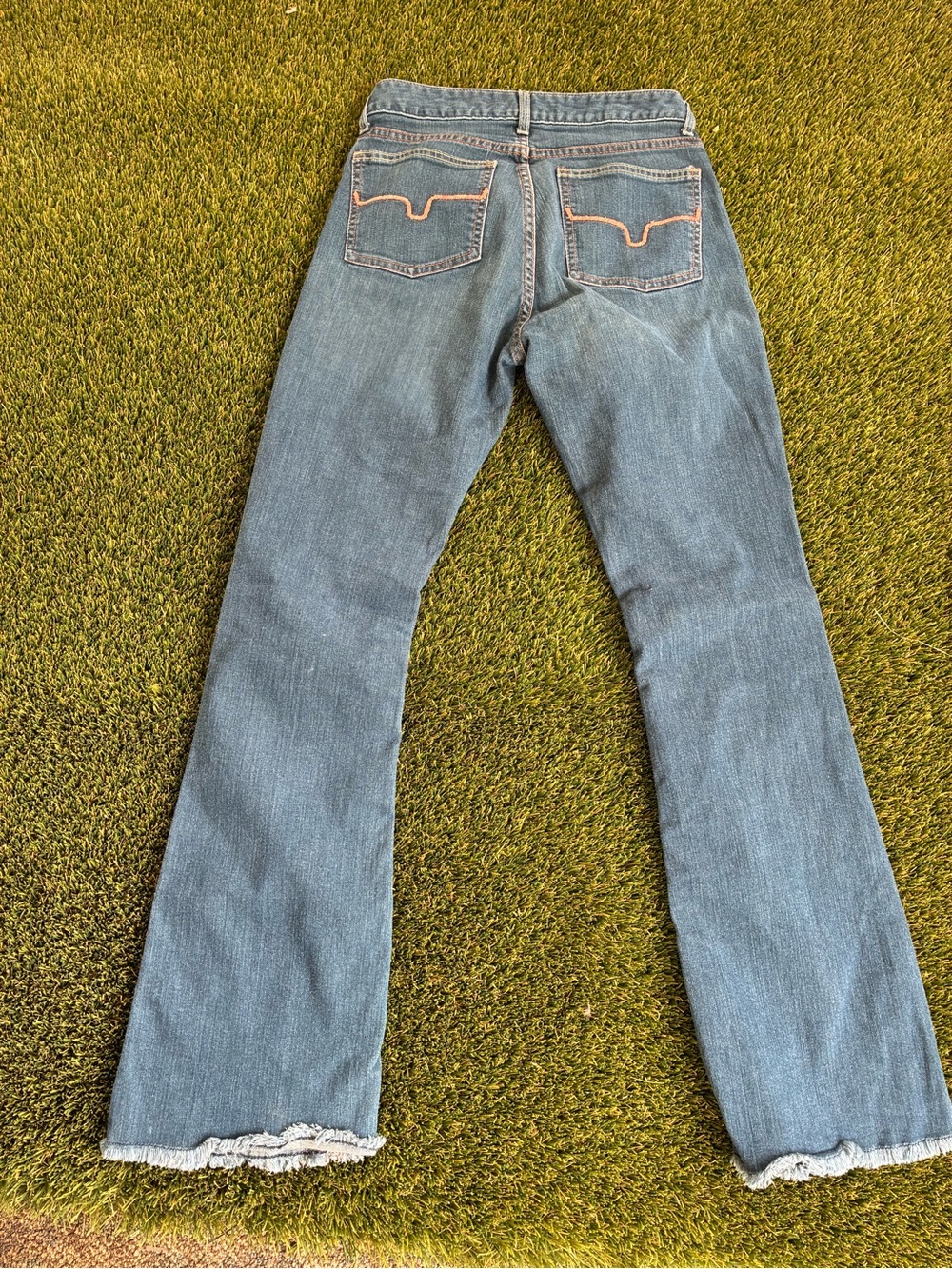 lola Women’s Light Blue Flared Jeans with Frayed Hem - Picture 7 of 7